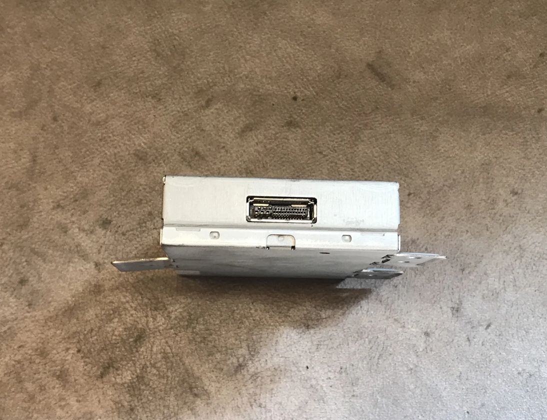 MERCEDES-BENZ C-Class W204/S204/C204 (2004-2015) Andra styrenheter A2049000300 15356332