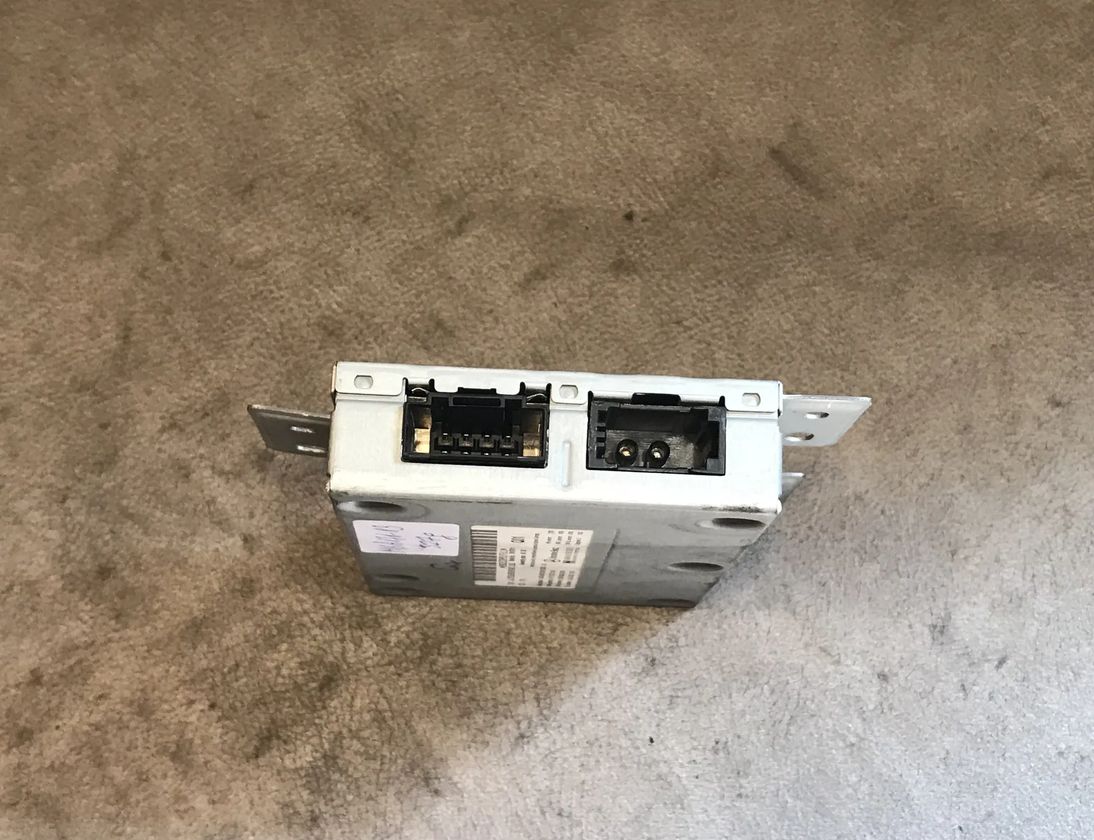 MERCEDES-BENZ C-Class W204/S204/C204 (2004-2015) Andra styrenheter A2049000300 15356332