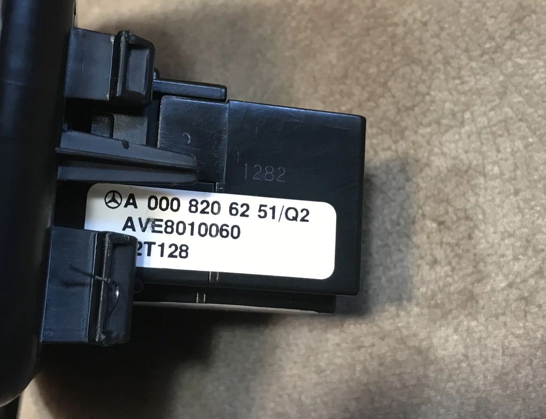 MERCEDES-BENZ GL-Class X166 (2012-2015) Andra styrenheter A0008206251 17159094