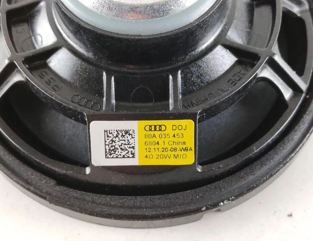 AUDI e-tron GT 1 generation (2020-2024) Dashboard ljudhögtalare 80A035453 31920457
