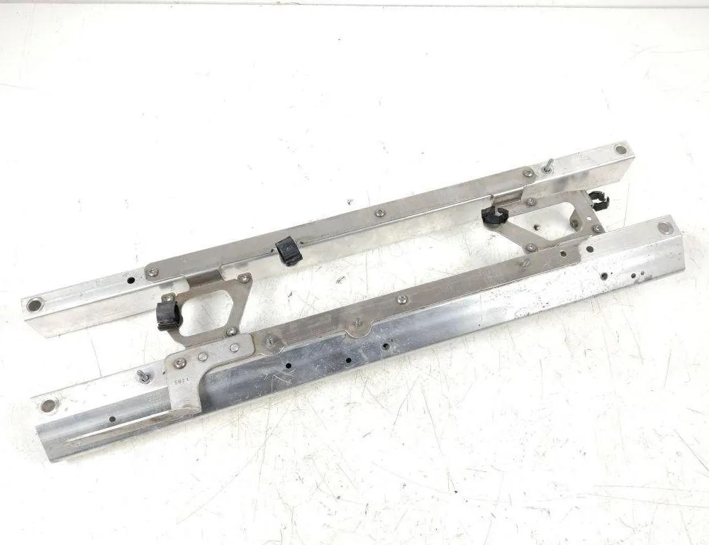 AUDI e-tron 1 generation (2018-2024) Andra upphängningsdelar 4KE805341A 31926359