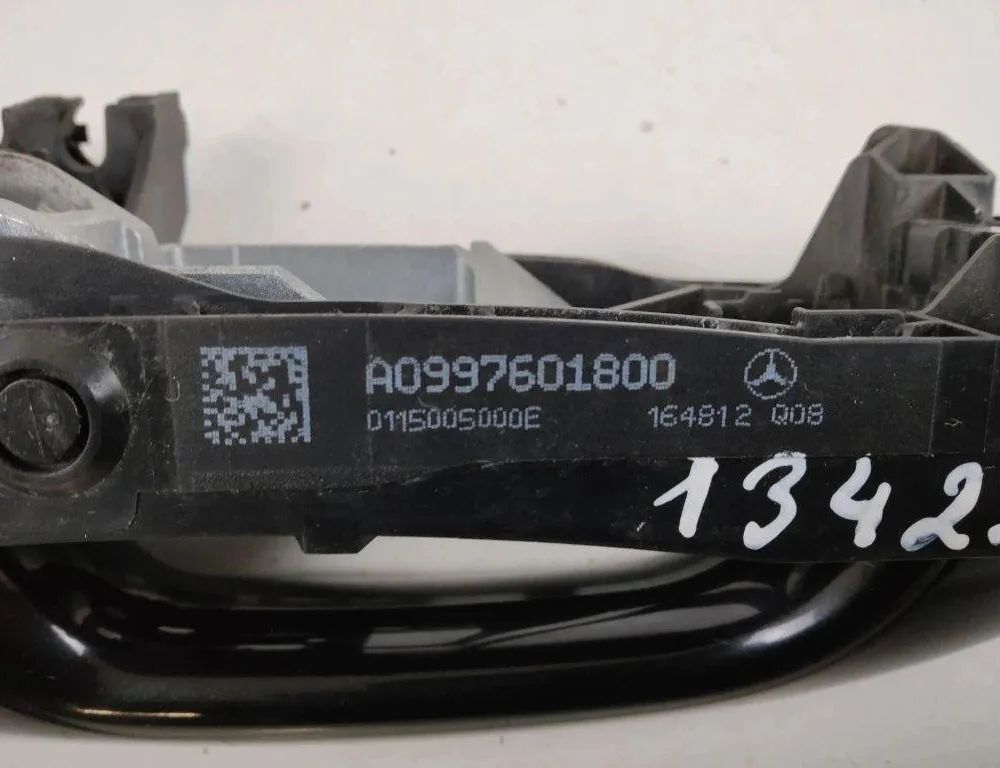 MERCEDES-BENZ E-Class W211/S211 (2002-2009) Bakre högra dörrens yttre handtag A0997601800 31934901