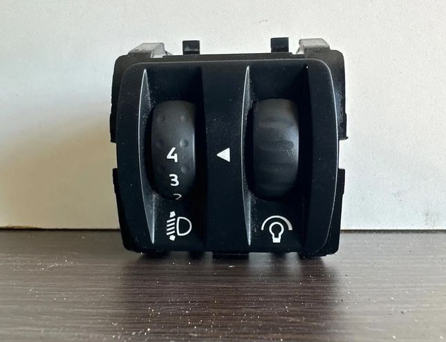 RENAULT Trafic 3 generation (2014-2023) Strömställare för höjdjustering av strålkastare 251900567R,15111113 28581694