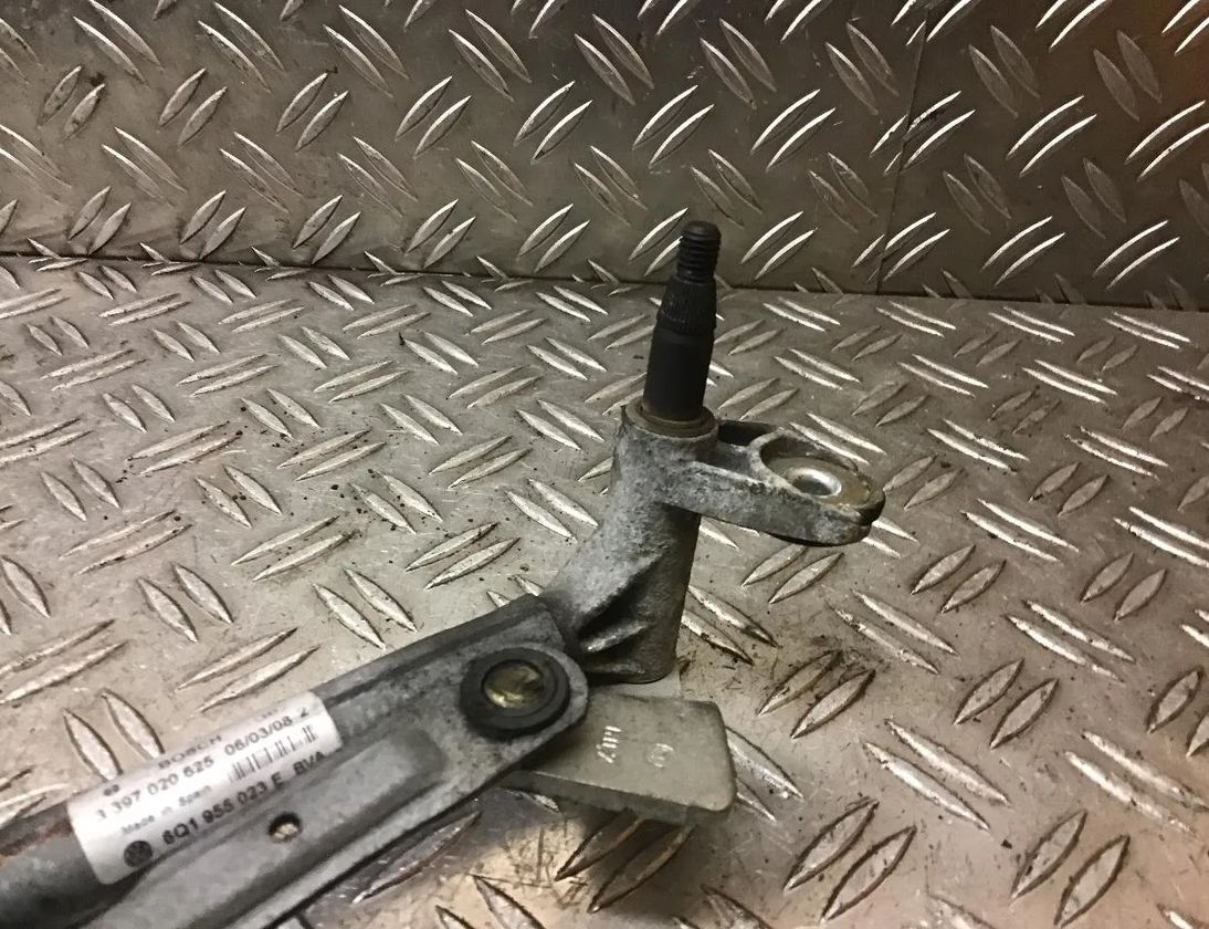 VOLKSWAGEN Polo 4 generation (2001-2009) Vindrutetorkare fram 3397020625,6Q1955023E 21813477