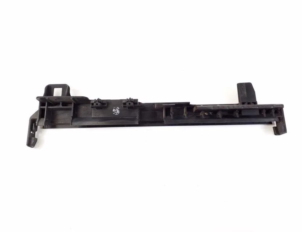 MERCEDES-BENZ C-Class W204/S204/C204 (2004-2015) Kylarhållare A2045010320 31680055