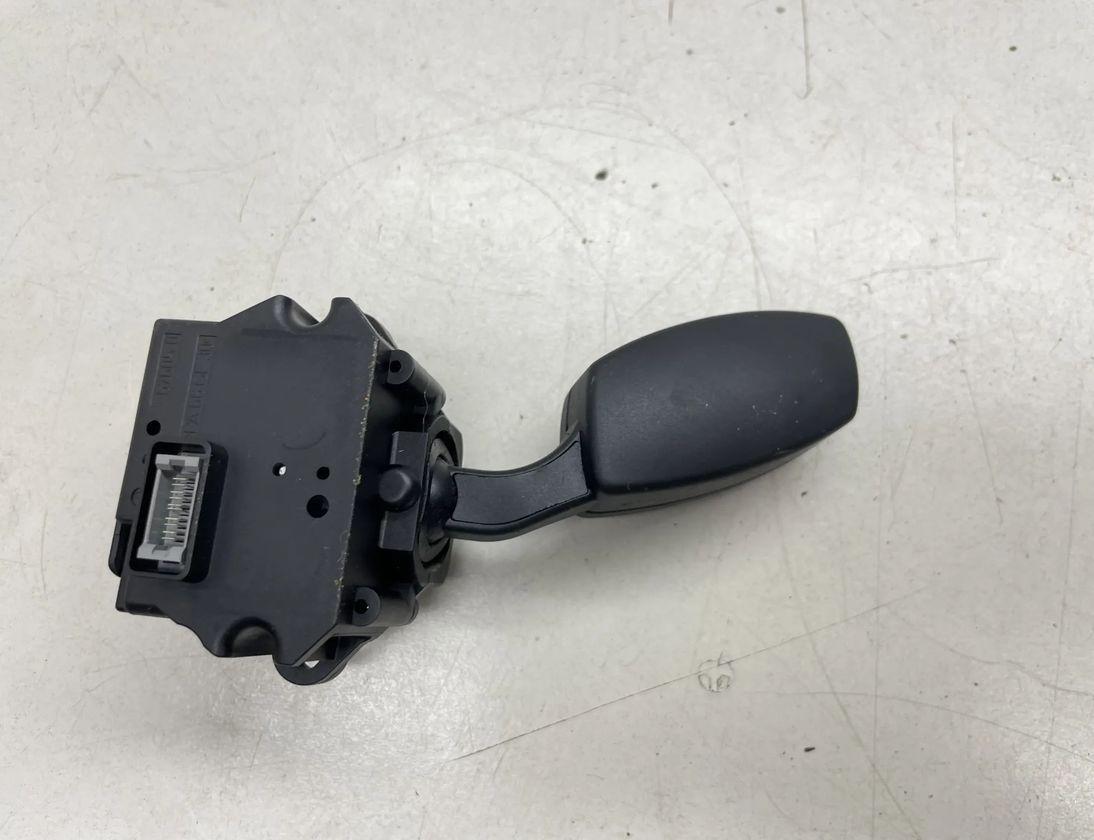 BMW 6 Series E63/E64 (2003-2010) Farthållarspaksratt 6951352 32085315