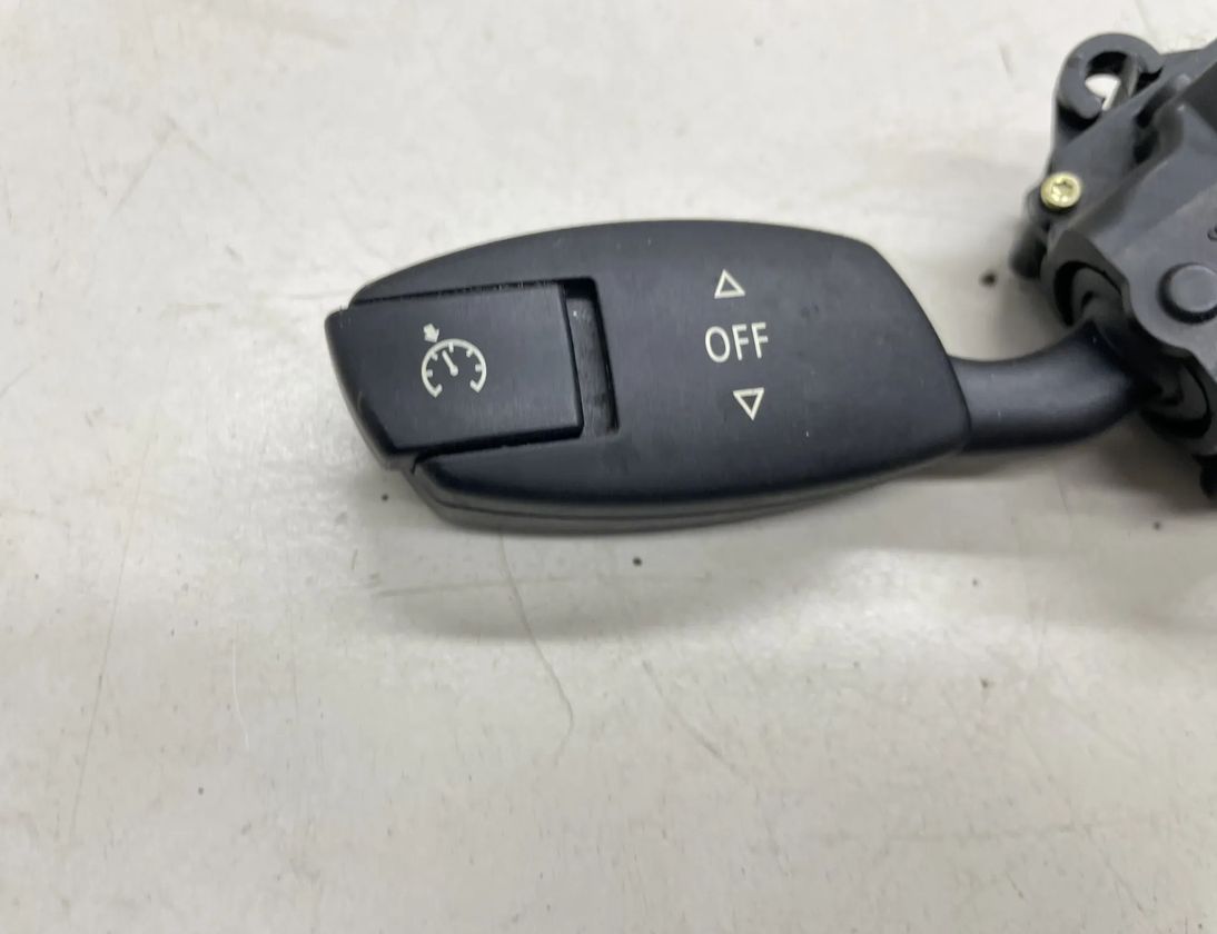 BMW 6 Series E63/E64 (2003-2010) Farthållarspaksratt 6951352 32085315