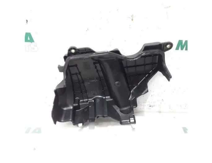 RENAULT Megane 3 generation (2008-2020) Motorkåpa 175B17170R,175B14760R,8200670747 27424435