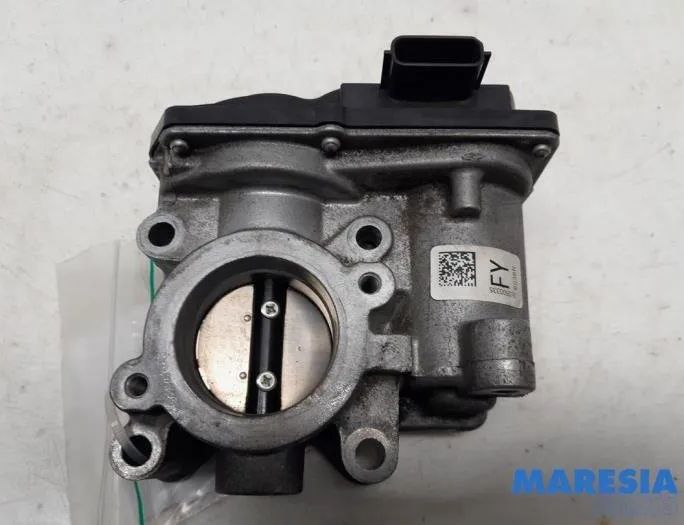 RENAULT Clio 4 generation (2012-2020) Gasspjällskropp 8201171233,161206038R 27521590