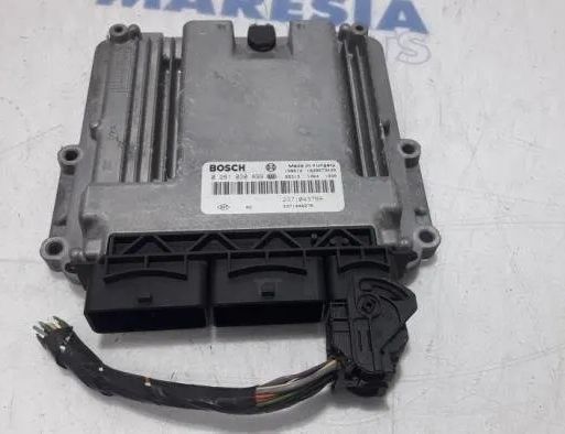 RENAULT Clio 4 generation (2012-2020) Motorstyrenhet ECU 487004399R,237104627R,237102748R,E0160800,237104376R,0281030899,284B15639R,284B10317R,BCMT4 27656285