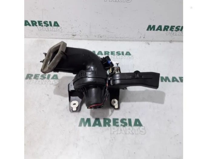 PEUGEOT 5008 1 generation (2009-2016) Andra styrenheter 9683441680,6441CV 27738444