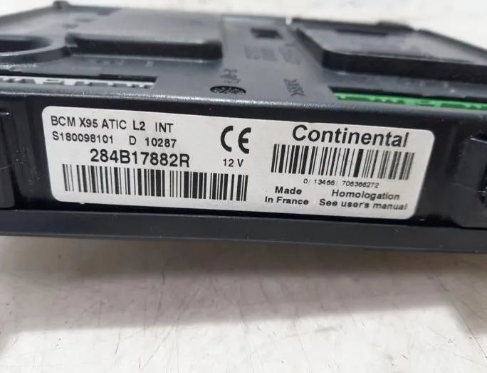 RENAULT Scenic 3 generation (2009-2015) Motorstyrenhet ECU 285909828R,237101495R,487004399R,7701209427,8200604932,237100669R,E0160400,237100668R,A2C53185186,S180098101,284B14576R,284B12059R,S180067139A,284B17882R,8200589080,D10287,BCMX95ATICL2,3500432104064700,285977505R 27754495