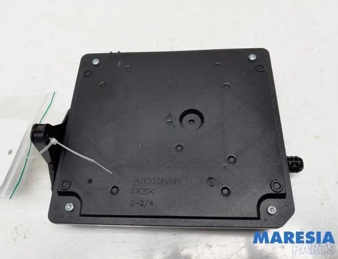 RENAULT Megane 3 generation (2008-2020) Centrallås styrenhet 284B12059R,284B18853R,284B19091R,S180180040 27760883