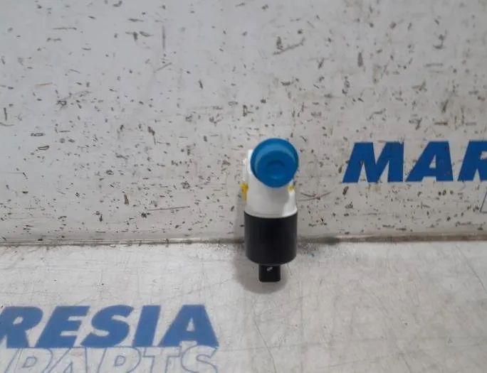 PEUGEOT 806 221 (1994-2002) Vindrutemunstycke Jet |9643447980|Citroën|| 27782711