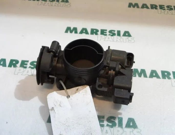 PEUGEOT 307 1 generation (2001-2008) Gasspjällskropp 1635P6 27829466