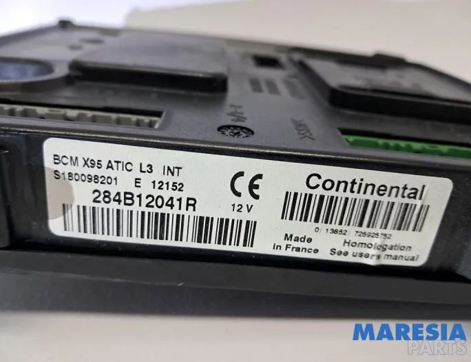 RENAULT Scenic 3 generation (2009-2015) Motorstyrenhet ECU 7701209427,8200604932,237100745R,E0160400,A2C53284891,251503211R,251506978R,237100235R,284B12041R,S180098201,285978580R,S180078106 32828882