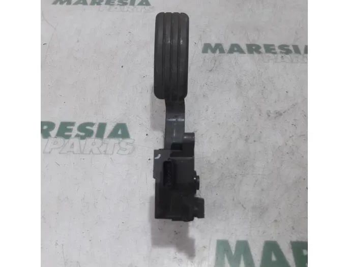 RENAULT Scenic 3 generation (2009-2015) Andra styrenheter 180020024R,180027179R 33026710