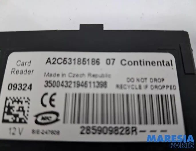 RENAULT Megane 3 generation (2008-2020) Motorstyrenhet ECU 285909828R,284B13640R,8200604932,E0160400,237100293R,1927937,237100572R,V29006690A,BCMX95ATICL3,9338103007 33051263