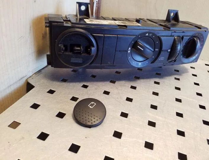 VOLKSWAGEN Crafter 1 generation (2006-2016) Andra styrenheter 5HB00918202 26123340