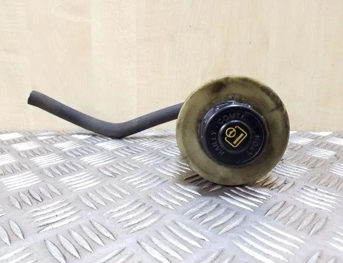 RENAULT Espace 4 generation (2002-2014) Servostyrningspumptank 7700782884 26126524