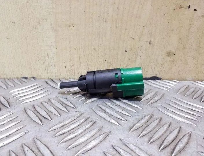 PEUGEOT 208 Peugeot 208 (2012-2015) Bromspedalsensor 9670430580 26140731