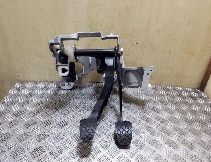 AUDI A4 B8/8K (2011-2016) Andra kroppsdelar 8K2721117,8K2721140A,8K2721316A 26184864