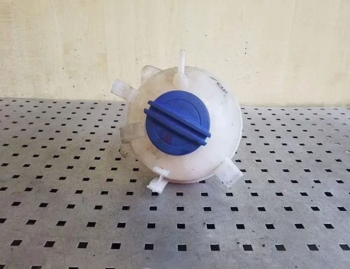 VOLKSWAGEN Eos 1 generation (2006-2020) Expansionskärl 1K0121407A 26193895