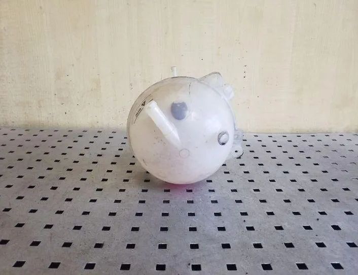 VOLKSWAGEN Eos 1 generation (2006-2020) Expansionskärl 1K0121407A 26193895