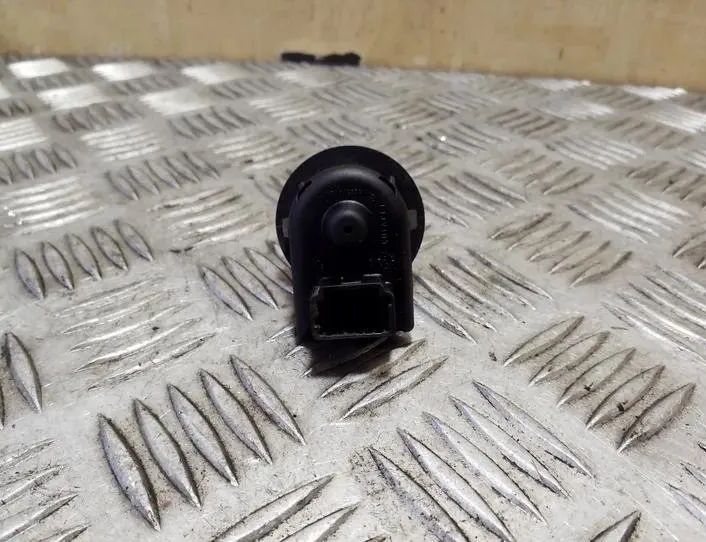 RENAULT Master 3 generation (2010-2023) Omkopplare för spegeljustering 255704649R 26225651