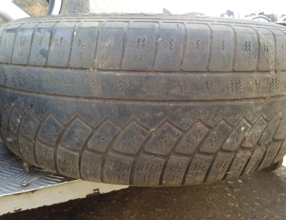 FORD Maverick 2 generation (2000-2007) Hjuluppsättning 32153822