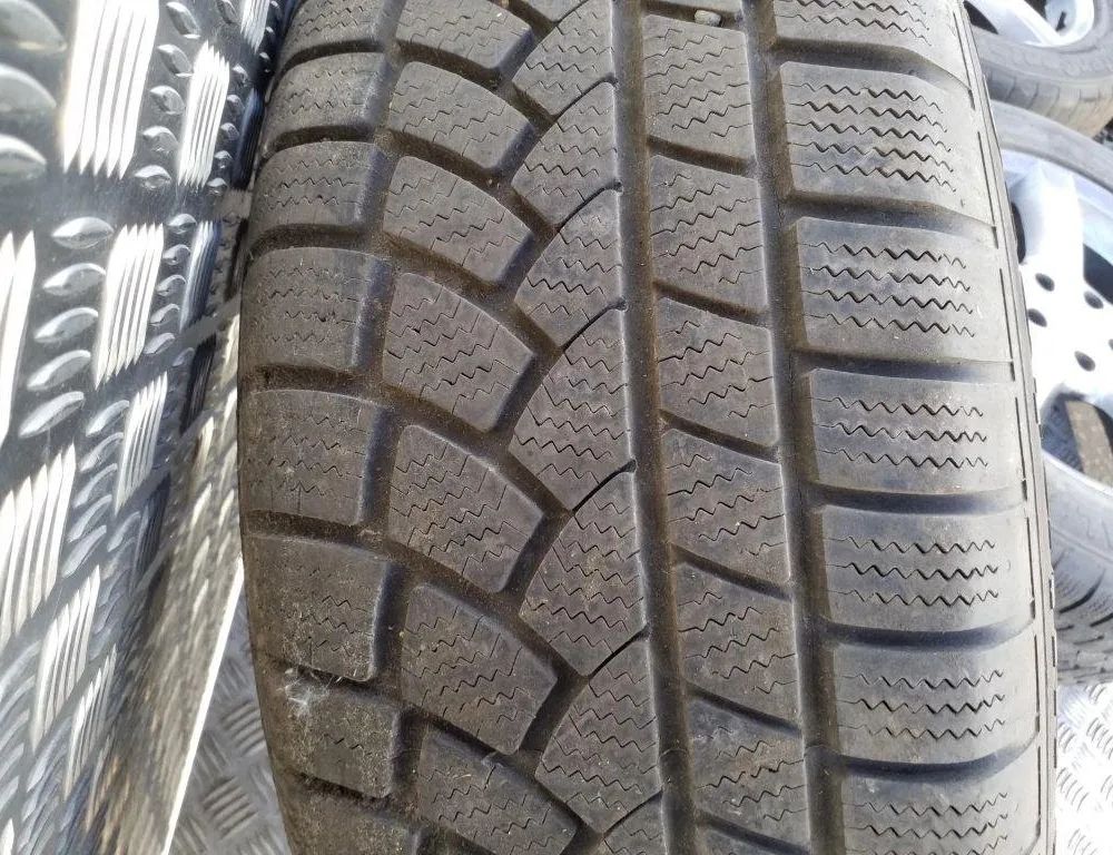 FORD Maverick 2 generation (2000-2007) Hjuluppsättning 32153822