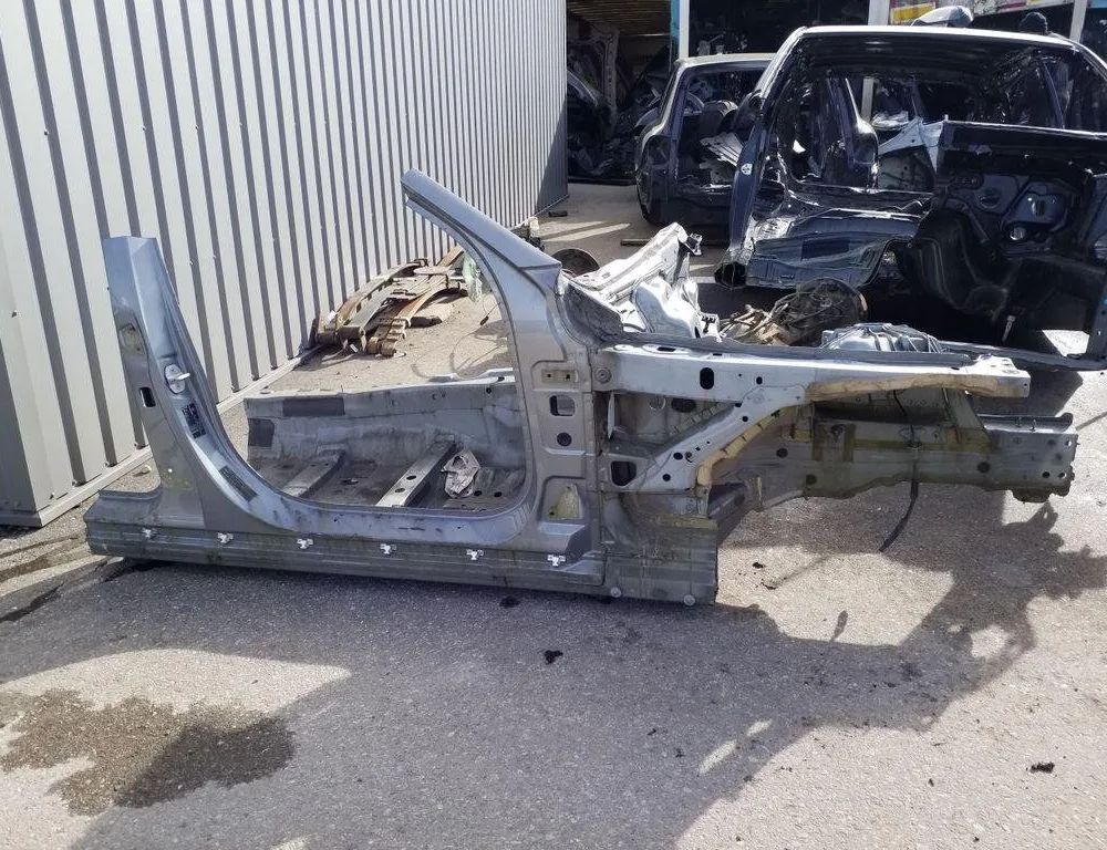 MERCEDES-BENZ C-Class W205/S205/C205 (2014-2023) Främre höger fjärdedel 32171127