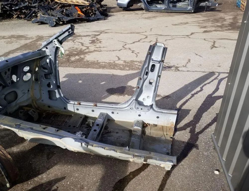 MERCEDES-BENZ C-Class W205/S205/C205 (2014-2023) Främre höger fjärdedel 32171127