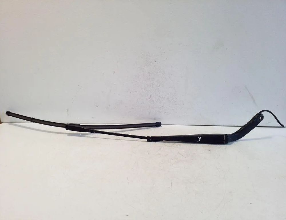 VOLKSWAGEN Crafter 1 generation (2006-2016) främre torkararmar A9068200744 32179171