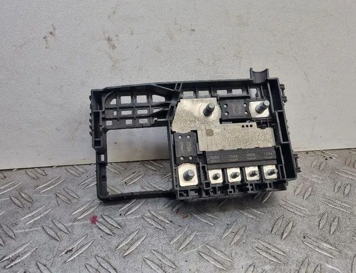 OPEL Insignia A (2008-2016) Säkringsdosa 13358922 24166924