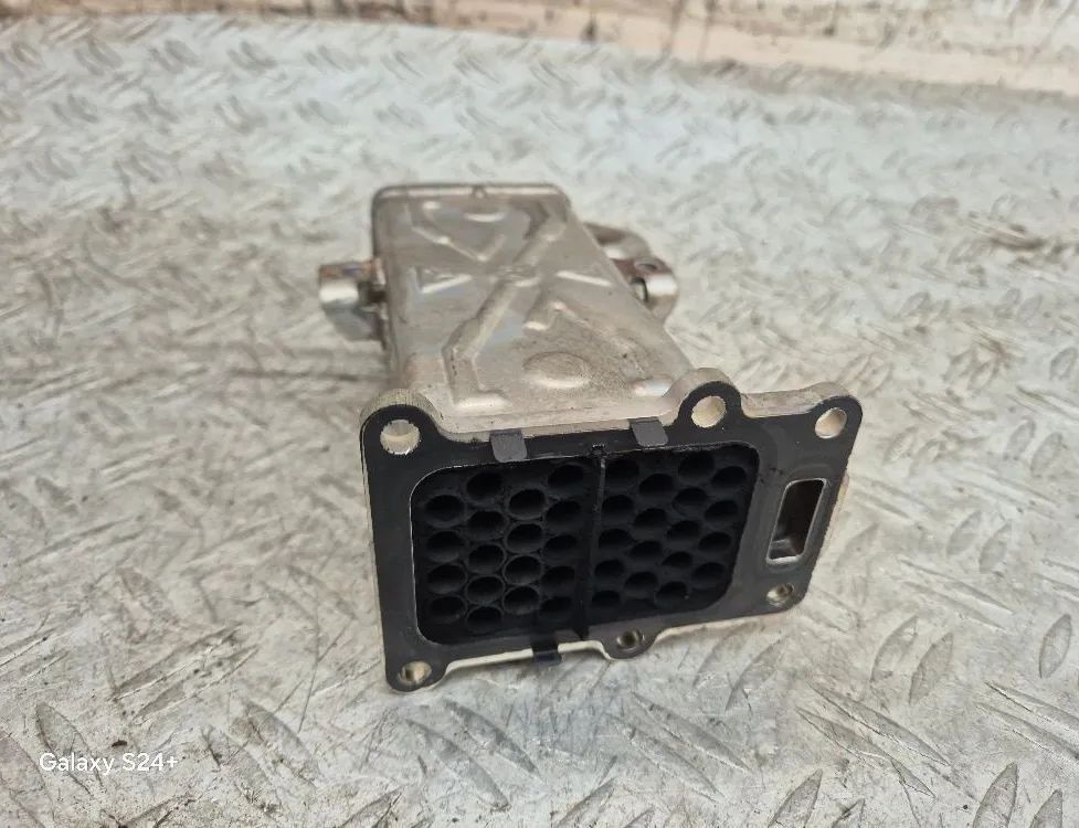 VOLKSWAGEN Passat B7 (2010-2015) EGR kylare 03L131512DQ 31720806