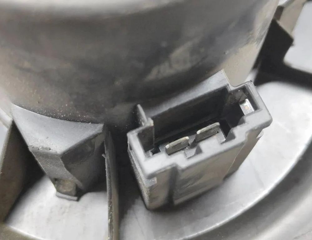 VOLKSWAGEN Polo 4 generation (2001-2009) Innervärmare 6Q1819015G 31901525