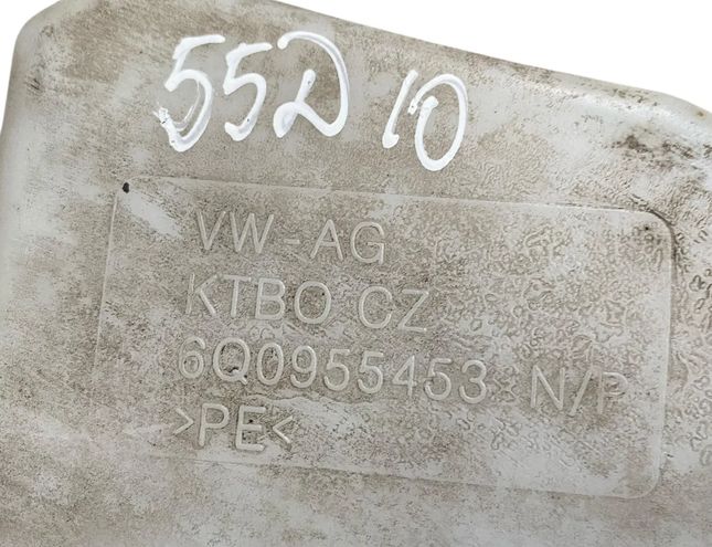 SKODA Fabia 1 generation  (2004-2007) Fönsterspolartank 6Q0955453 30641159