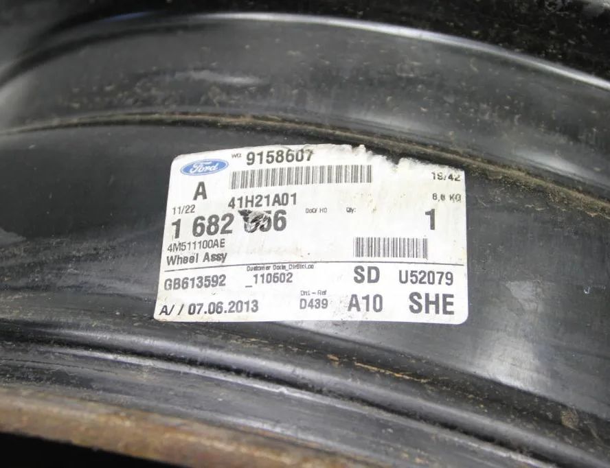 FORD Focus 3 generation (2011-2020) Hjuluppsättning 4M511100AE 33016697