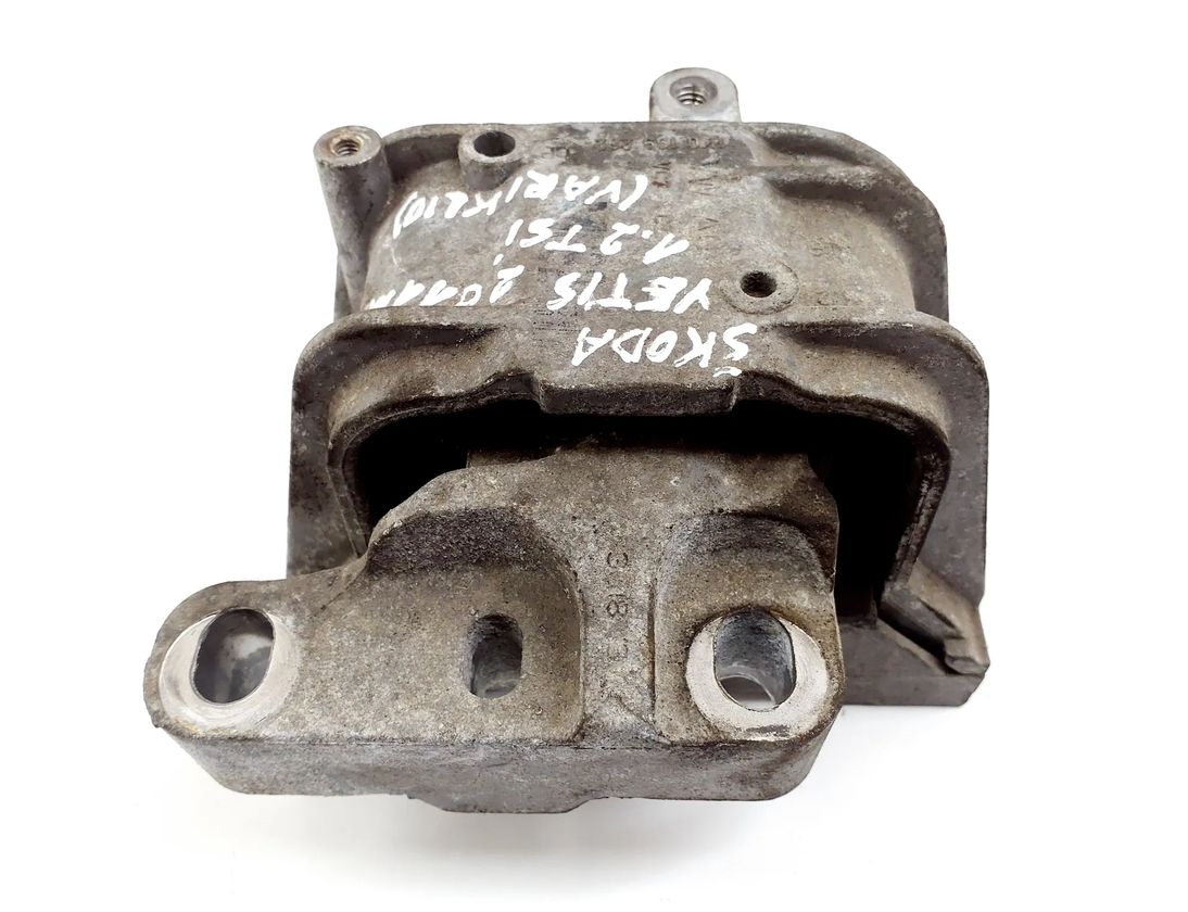 SKODA Yeti 1 generation (2009-2018) Motorfäste på höger sida 1K0199282 26714786