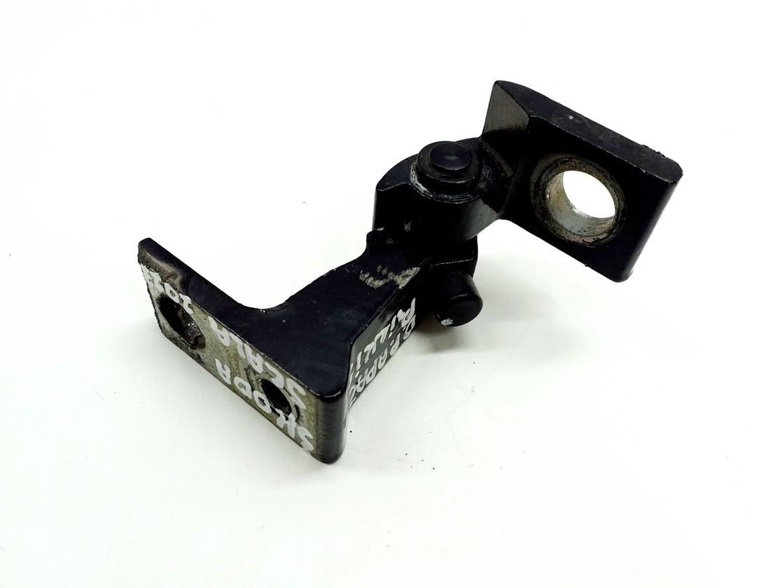 SKODA Scala 1 generation (2019-2023) Främre höger dörrgångjärn 8X0831404E 33085532