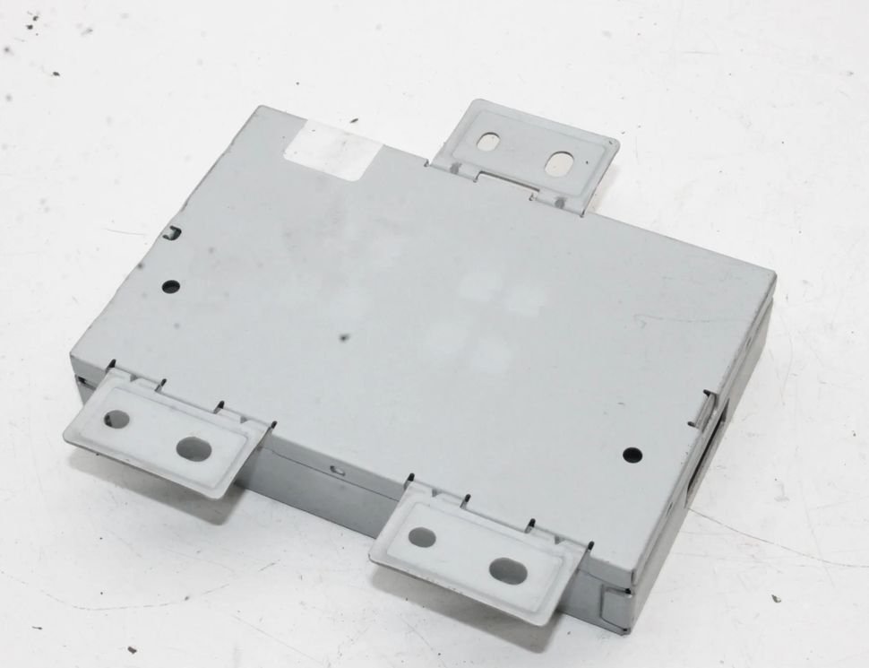 MERCEDES-BENZ C-Class W204/S204/C204 (2004-2015) Andra styrenheter A2049000300 20629712