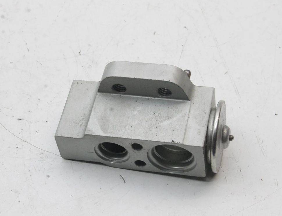 AUDI A4 B8/8K (2011-2016) AC expansionsventil 52316990 21046180