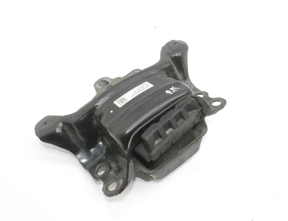 SKODA Superb 3 generation (2015-2023) Motorfäste på vänster sida 5Q0199555AD 27415103