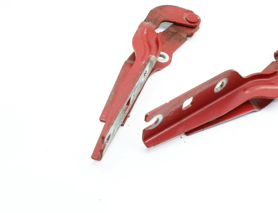 VOLKSWAGEN Golf 7 generation (2012-2024) Motorhuv gångjärn Set 5G0823302B 32984497