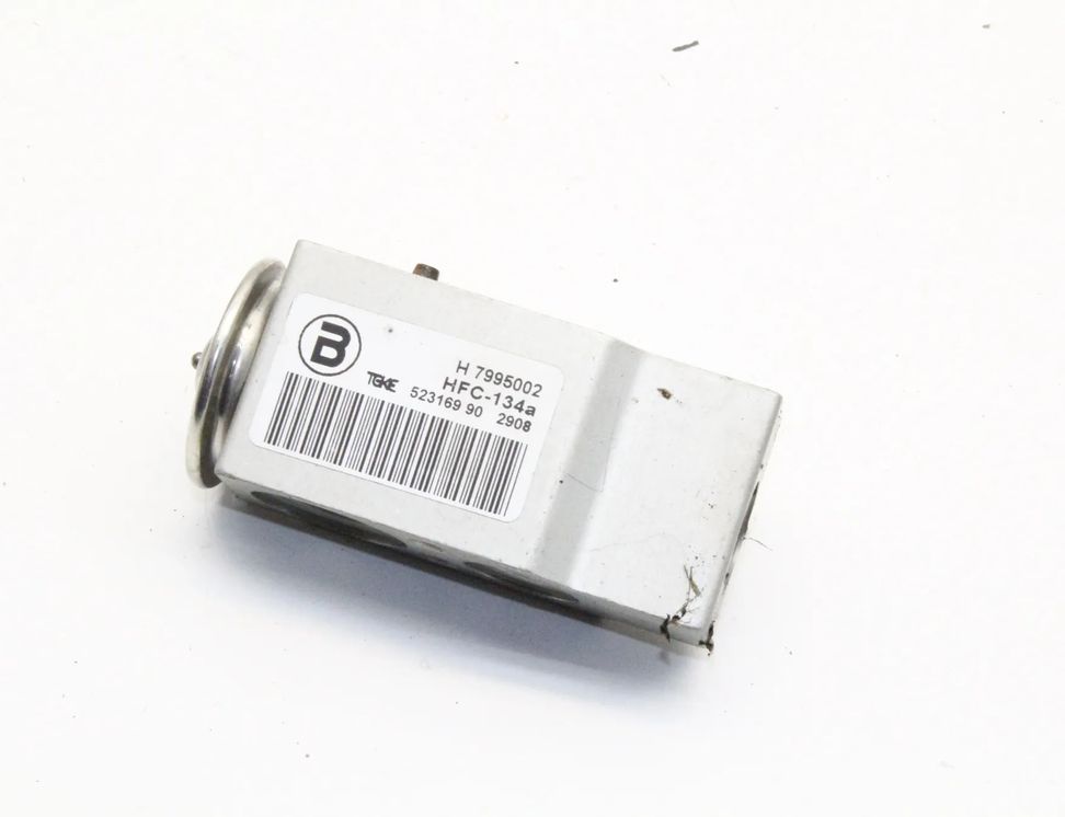 AUDI Q5 8R (2008-2017) Luftkonditioneringens expansionsventil H7995002 33031782