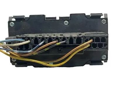 MERCEDES-BENZ C-Class W202/S202 (1993-2001) Fara knapp 2108208010 24413263