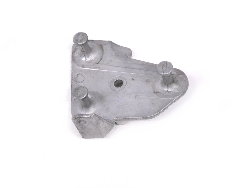 MERCEDES-BENZ C-Class W205/S205/C205 (2014-2023) ABS pumphållare A2054312040 14890647