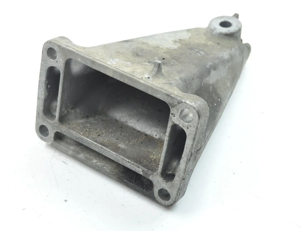 MERCEDES-BENZ SL-Class R230 (2001-2011) Motorfäste höger sida A1132231404 2051073