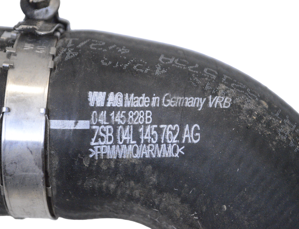 AUDI Q5 FY (2016-2024) Intercooler slangrör 04L145828B 21620179